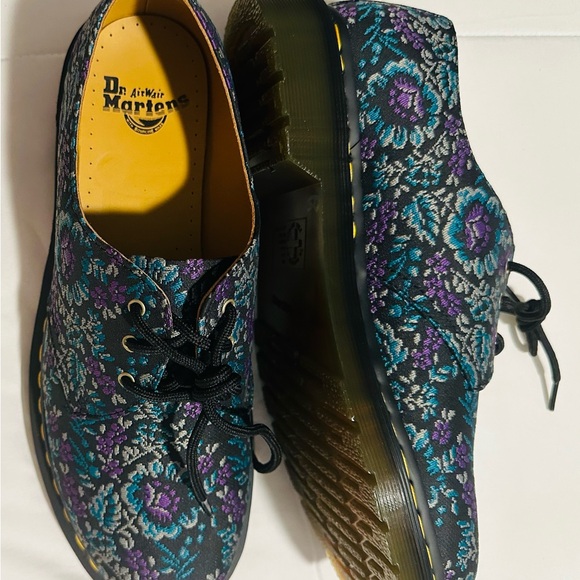 DR. MARTENS 1461 BLACK/ PURPLE FLORAL JACQUARD Men- 10, Women- 11 NWOB Offers! - Picture 3 of 10